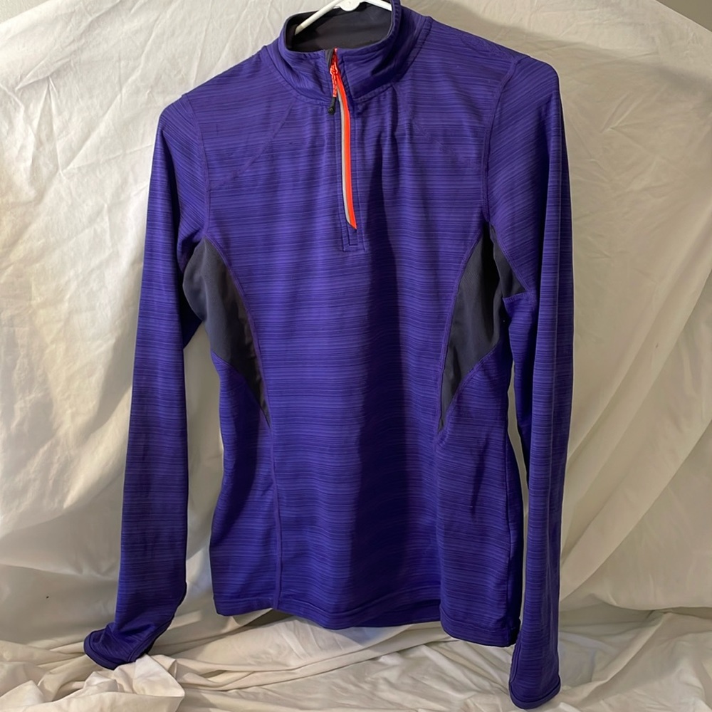 Used Mondetta half zip, purple, small